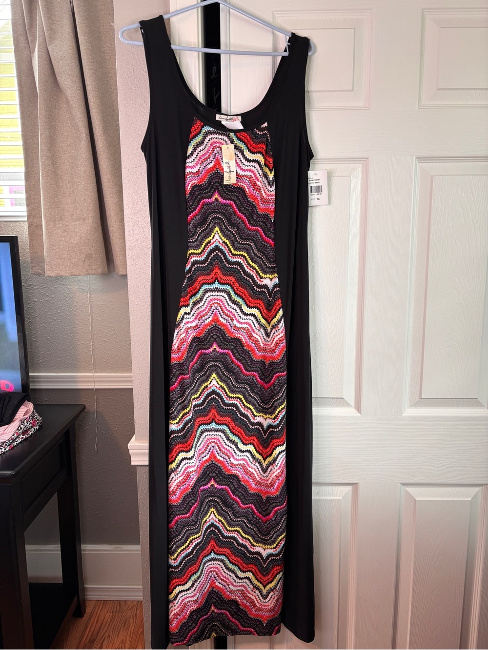 NWT Love Squared Sleeveless Black Maxi Dress with Multicolor Wave Panel. Size 1X
